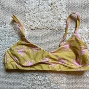 Benoa Swim Honey Hibiscus Brooke Top